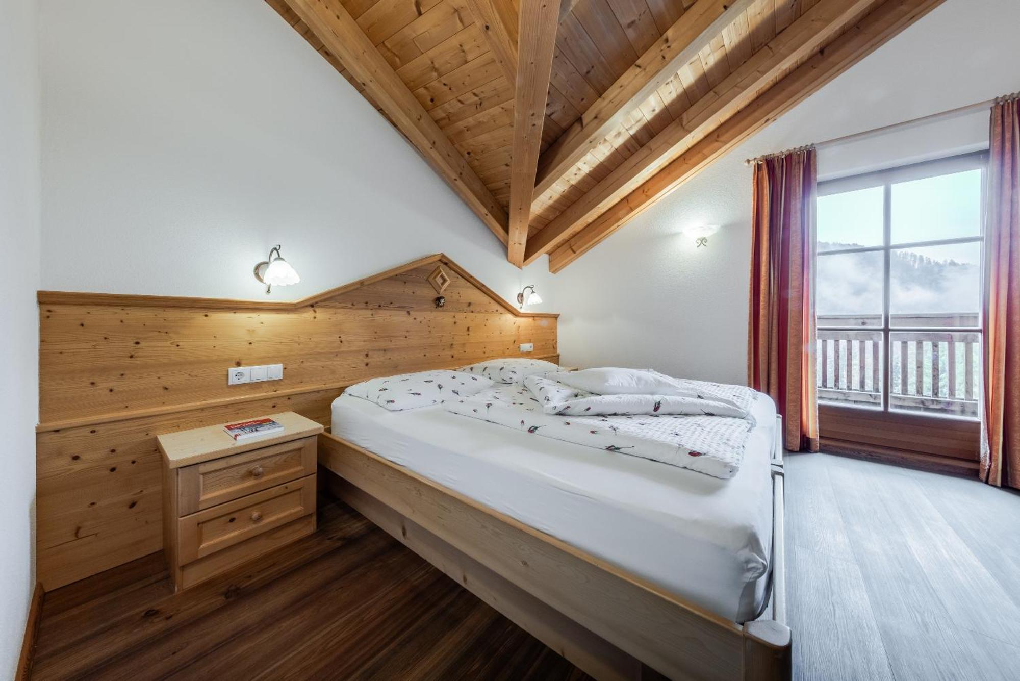 Hotel Pension Odles San Martino in Badia Dış mekan fotoğraf