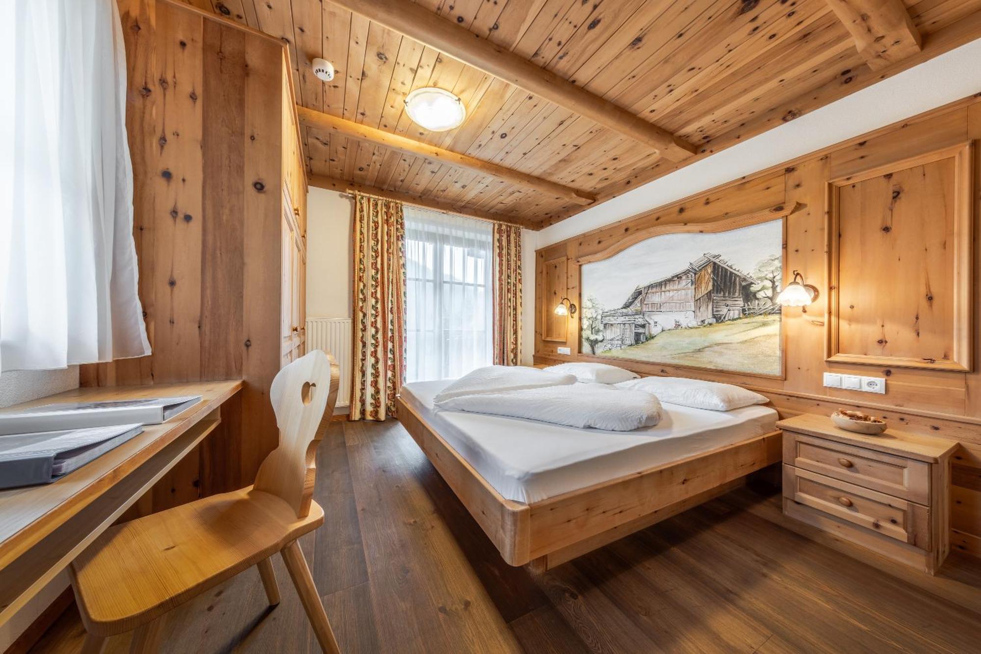 Hotel Pension Odles San Martino in Badia Dış mekan fotoğraf